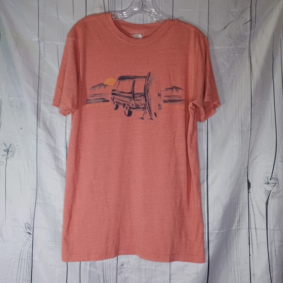 The North Face Slim Fit Men's Graphic T-Shirt - Picture 1 of 12